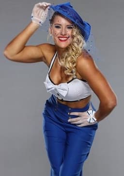 Lacey Evans