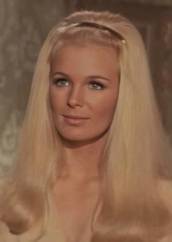 Linda Evans