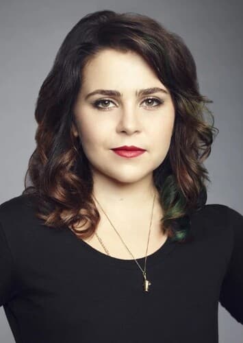 Mae Whitman
