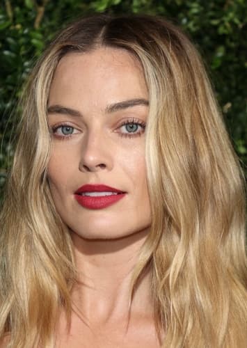 Margot Robbie