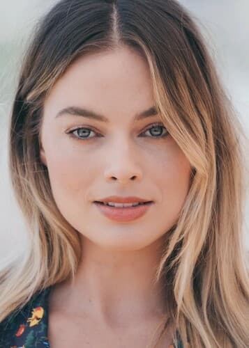 Margot Robbie