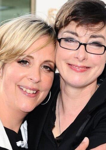 Mel & Sue