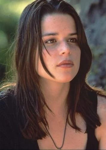 Neve Campbell