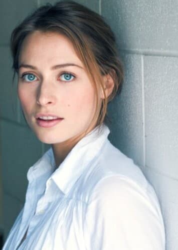 Nicole James (Nicholas James)