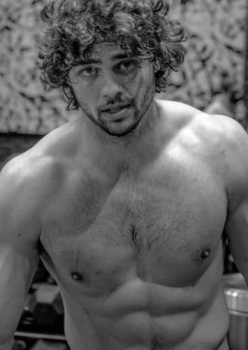 Noah Centineo