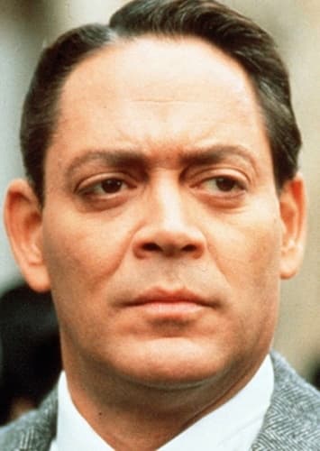 Raul Julia
