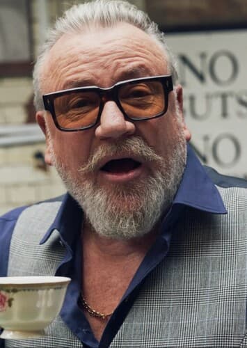 Ray Winstone