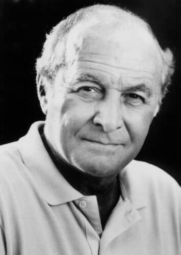 Robert Loggia