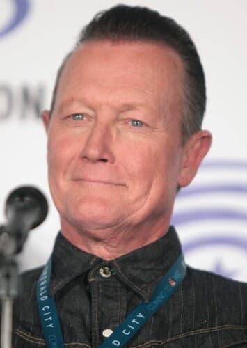 Robert Patrick