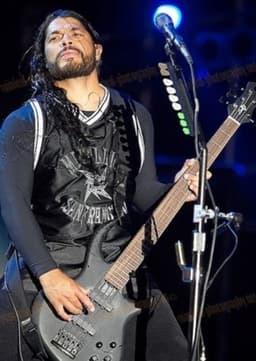 Robert Trujillo