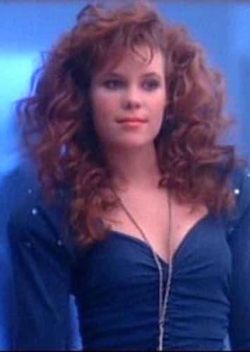 Robyn Lively