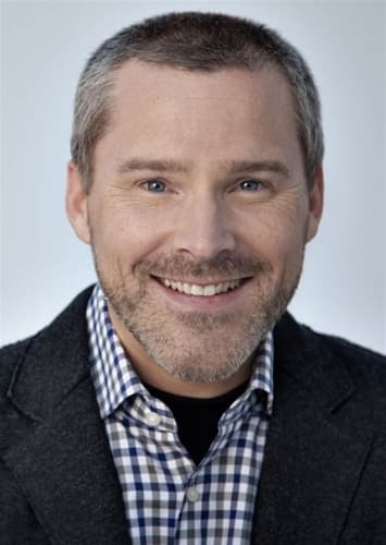 Roger Craig Smith