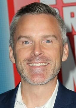 Roger Craig Smith