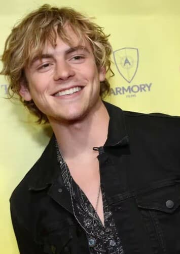 Ross Lynch