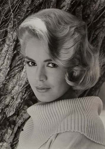 Sandra Dee