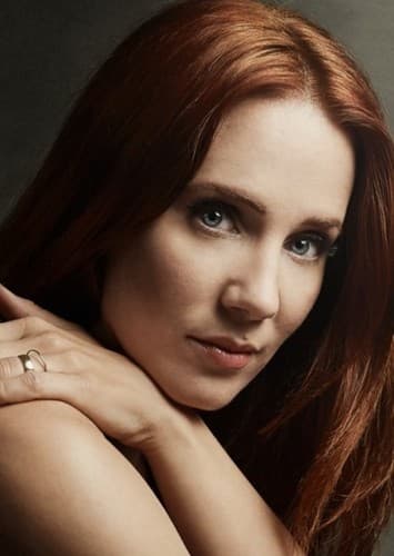 Simone Simons