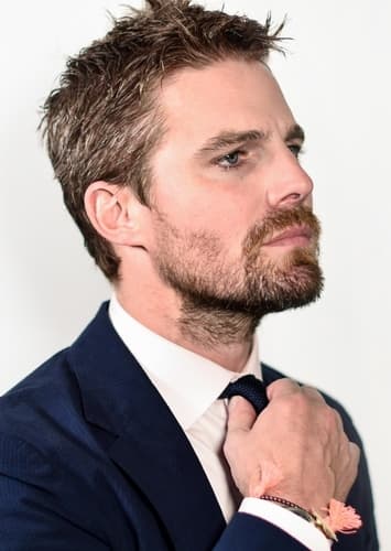 Stephen Amell