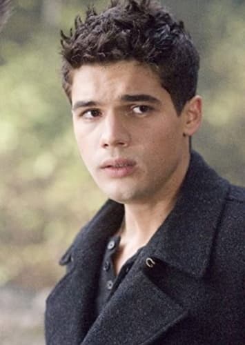 Steven Strait