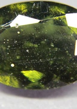 Moldavite / Stevie Vargas