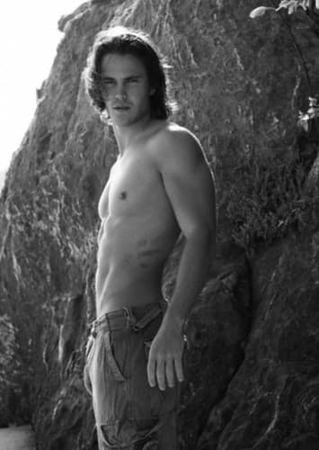 Taylor candy corn King