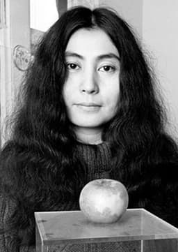 Yoko Ono