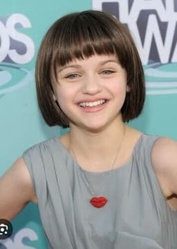Young Joey King