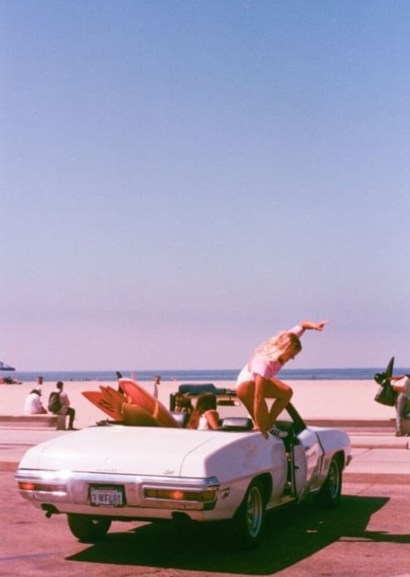 Oakwood (Season One)