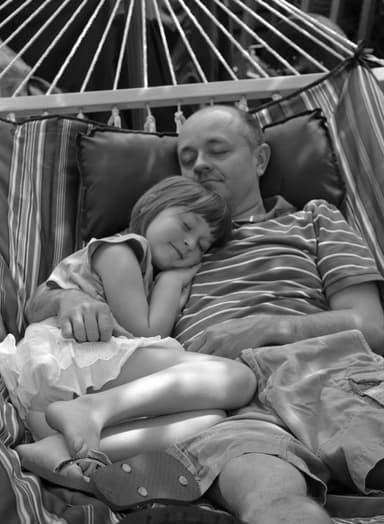 Sondra Kaker Russell