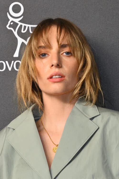 Maya Hawke