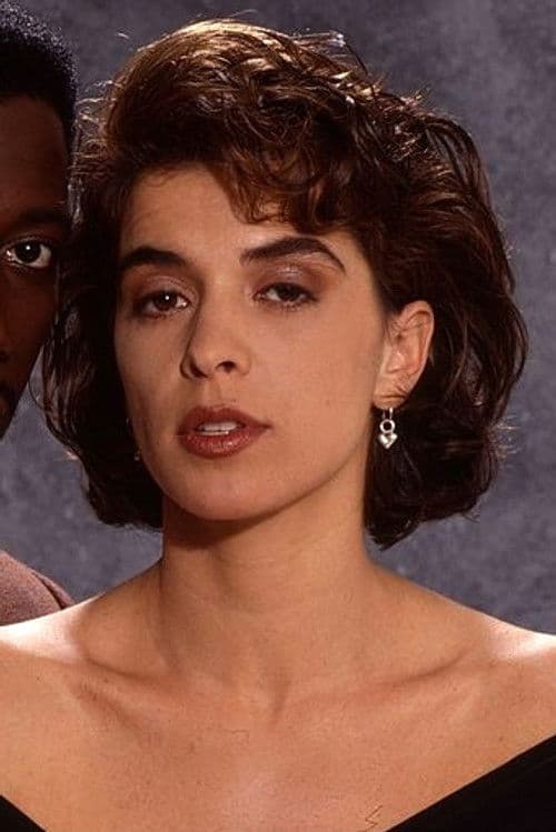 Annabella Sciorra